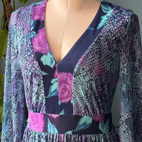IMAN Multicolor Floral and Snake Print Long Sleeve Dress - Picture 2 of 9